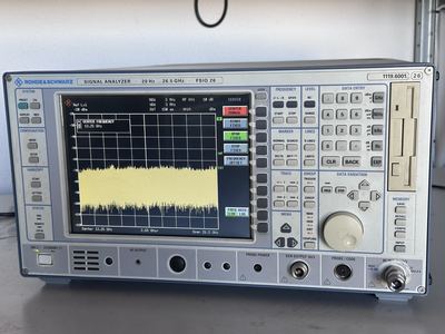 Rohde & Schwarz FSIQ26 mit Tracking Generator