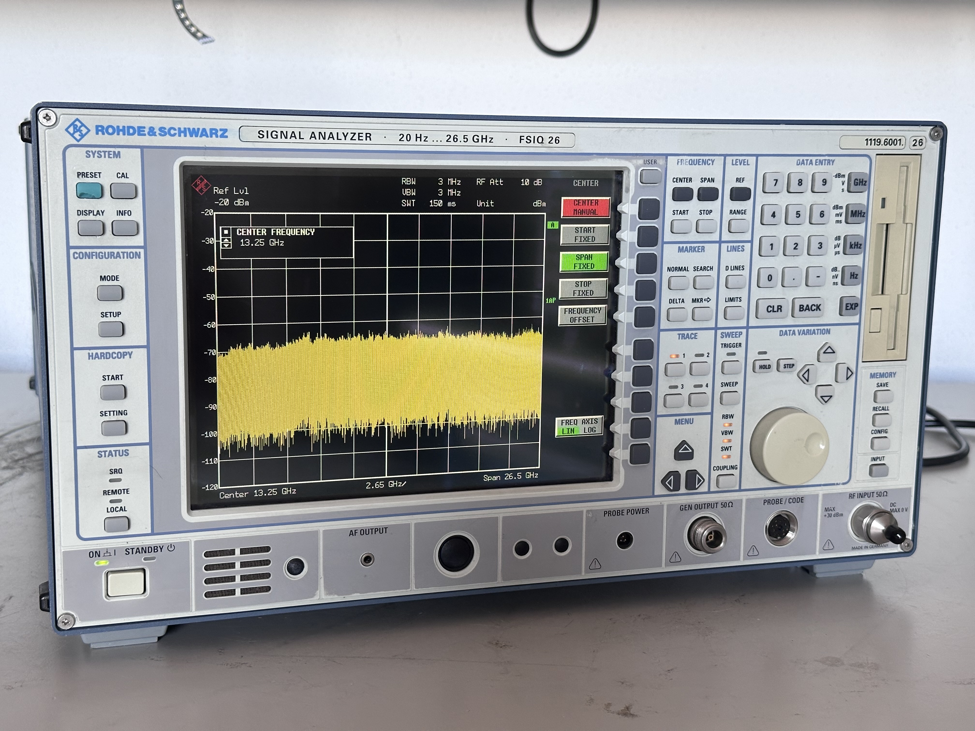 Rohde&Schwarz FSIQ26 mit Tracking Generator
