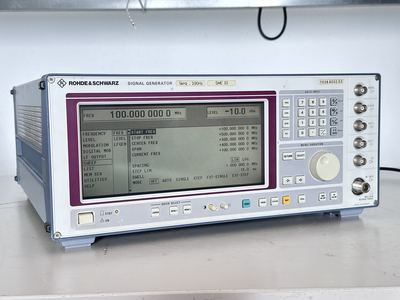 Rohde & Schwarz SME03 Signal Generator